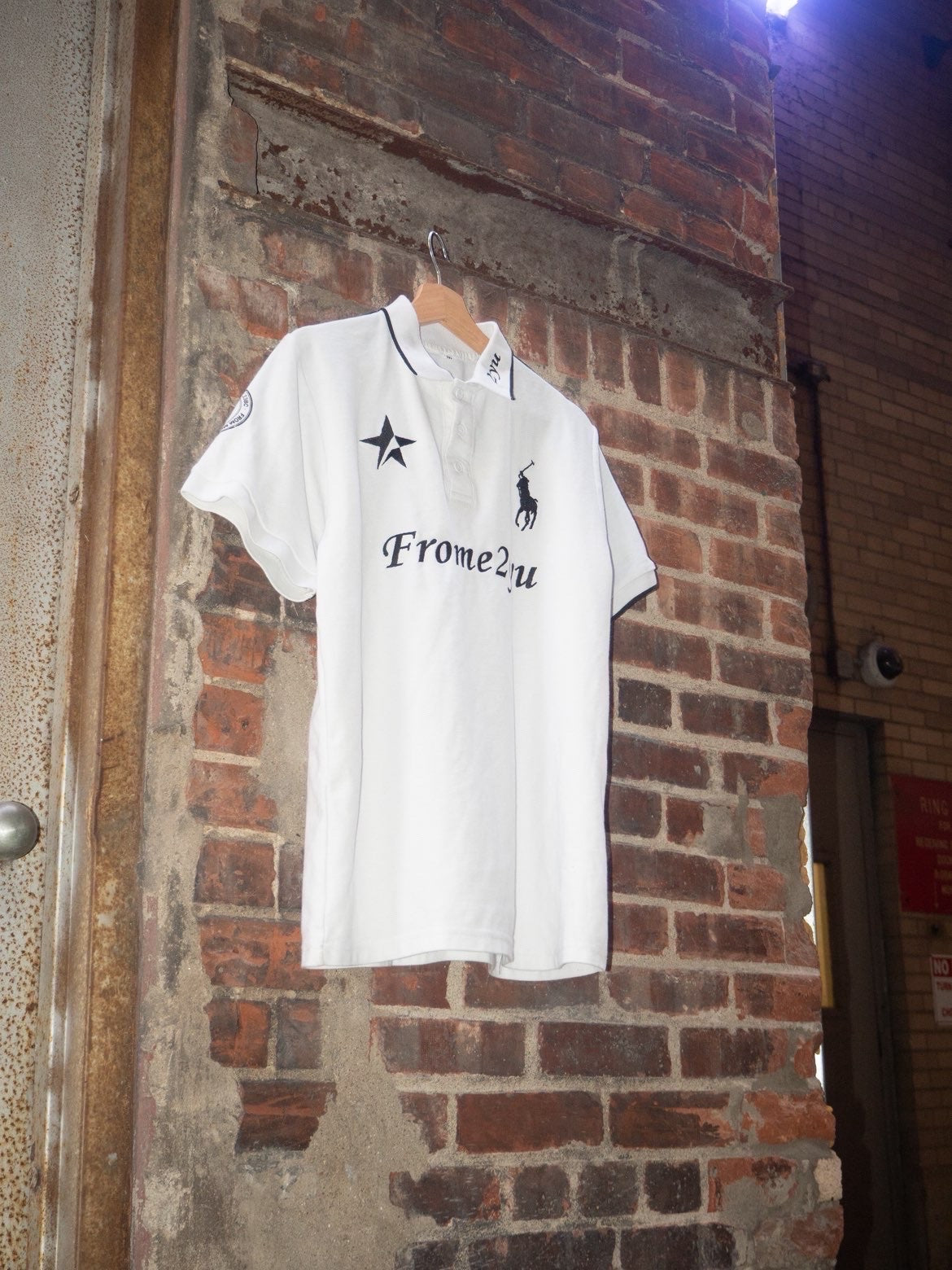 White frome2yu Short Sleeve Polo
